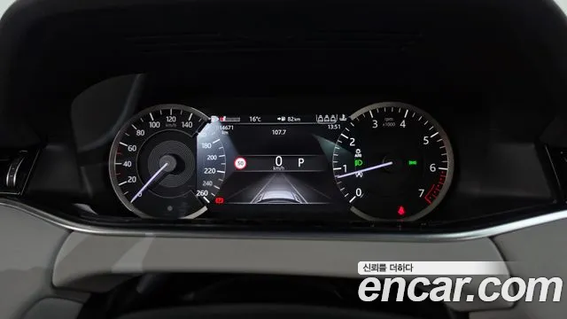 Land Rover Range Rover Evoque — Фото автомобиля 11