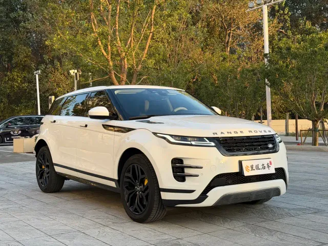 Land Rover Range Rover Evoque — Фото автомобиля 3