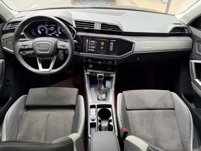 Audi Q3 — Фото автомобиля 4