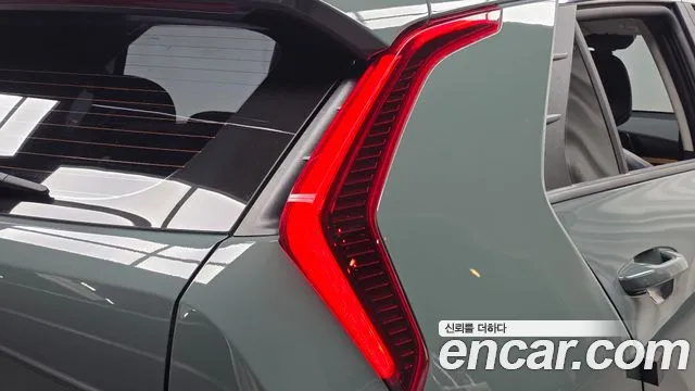 Kia Niro The All New Niro — Фото автомобиля 7