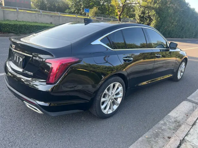 Cadillac CT5 — Фото автомобиля 3