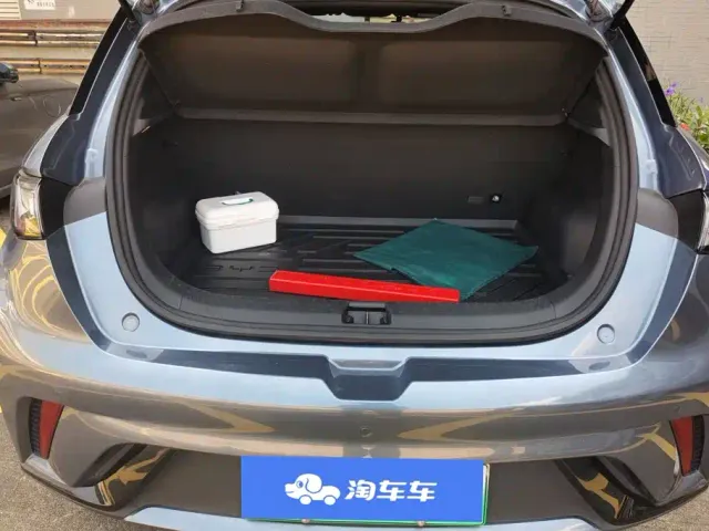 BYD Dolphin 2025 420km Freedom Edition — Фото автомобиля 4