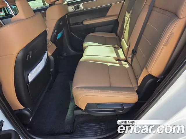 Hyundai Santa Fe MX5 — Фото автомобиля 15