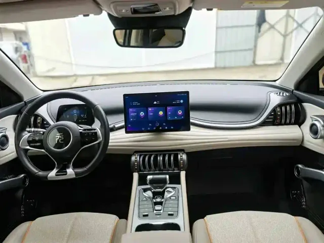 BYD Yuan PLUS — Фото автомобиля 9