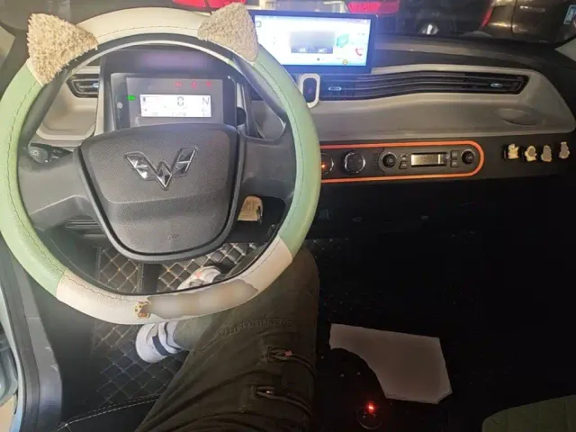 Wuling Hongguang Mini EV — Фото автомобиля 9