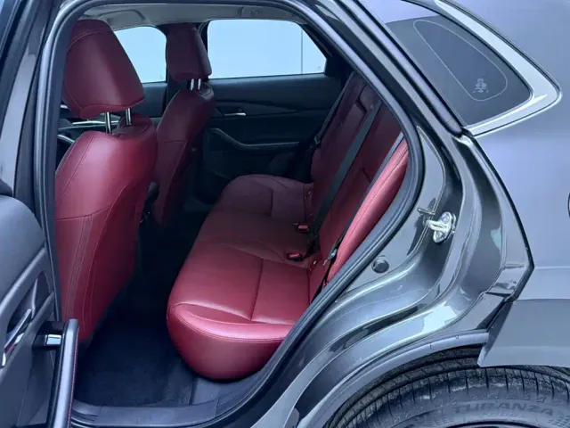 Mazda CX-30 — Фото автомобиля 18