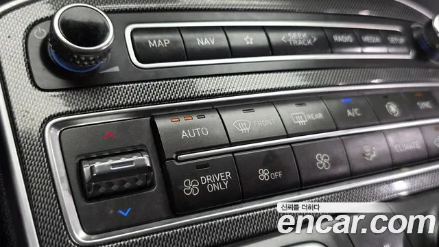 Hyundai Santafe — Фото автомобиля 15
