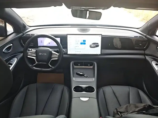BYD Sealion 06 — Фото автомобиля 9