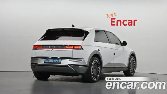 Hyundai Ioniq 5 — Фото автомобиля 2