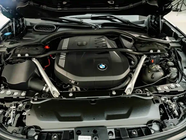 BMW 7 Series — Фото автомобиля 25