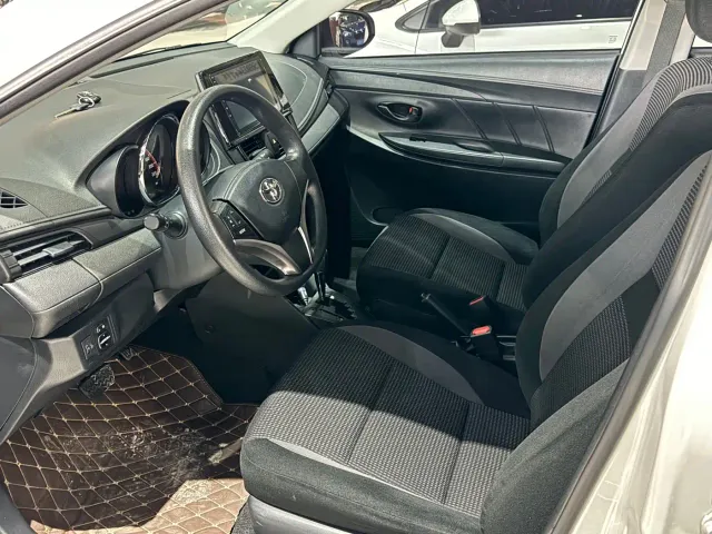 Toyota Vios FS — Фото автомобиля 4