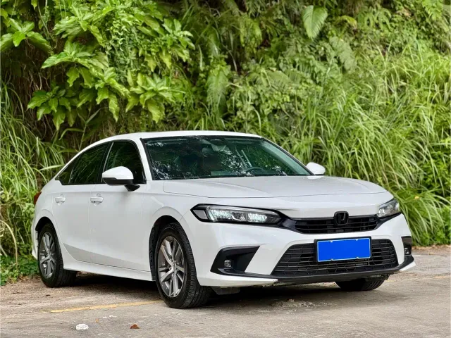 Honda Civic — Фото автомобиля 3