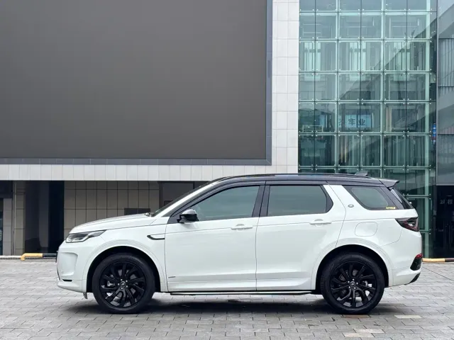 Land Rover Discovery Sport — Фото автомобиля 16