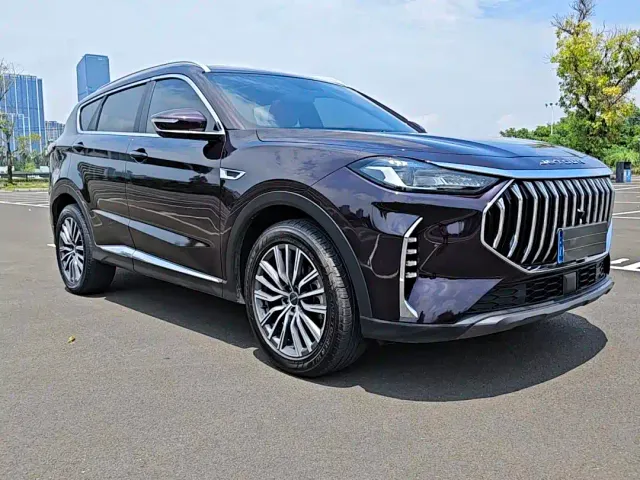 Jetour X70 Plus — Фото автомобиля 3