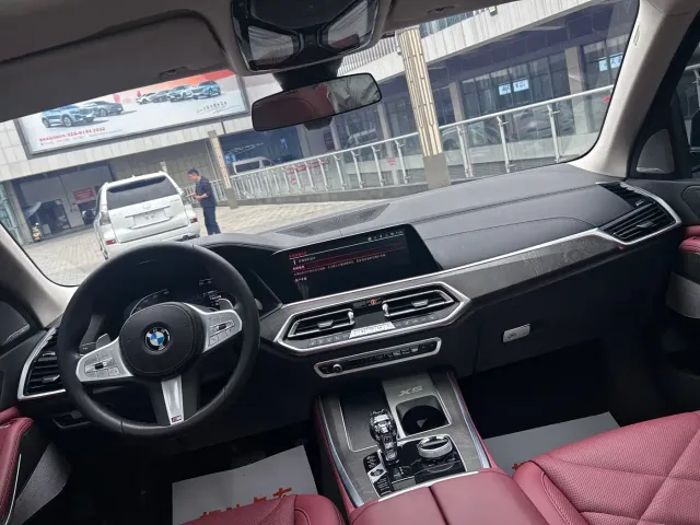 BMW X5 — Фото автомобиля 13