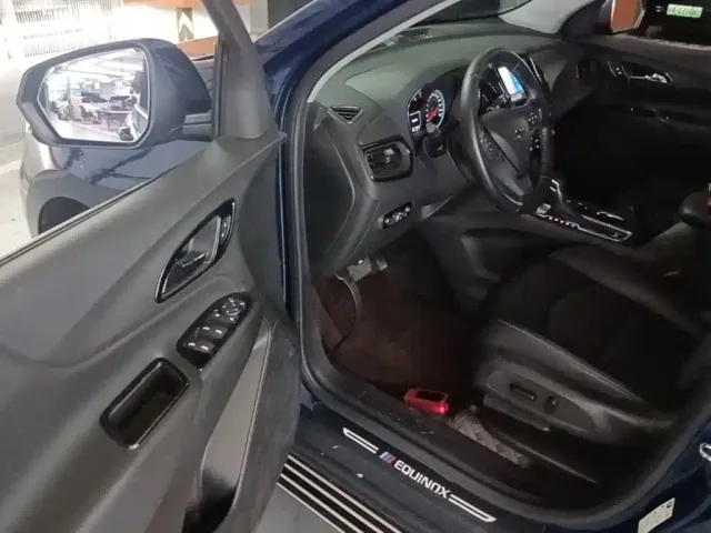 Chevrolet Equinox — Фото автомобиля 15