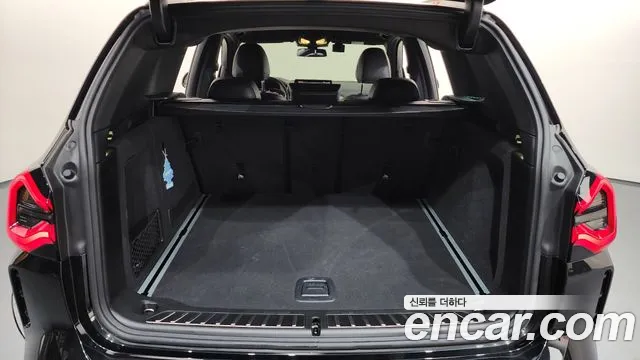 BMW X3 xDrive 20i M Sport Pro — Фото автомобиля 17