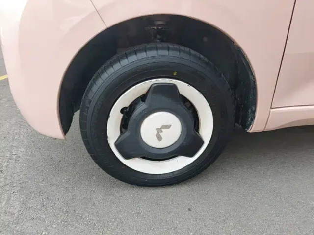 Wuling Hongguang Mini EV — Фото автомобиля 22