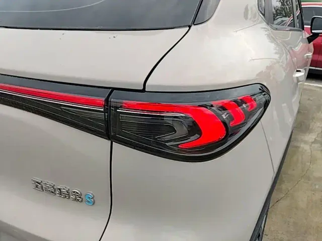 Wuling Bingo S — Фото автомобиля 7