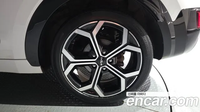 Kia Niro The All New — Фото автомобиля 6