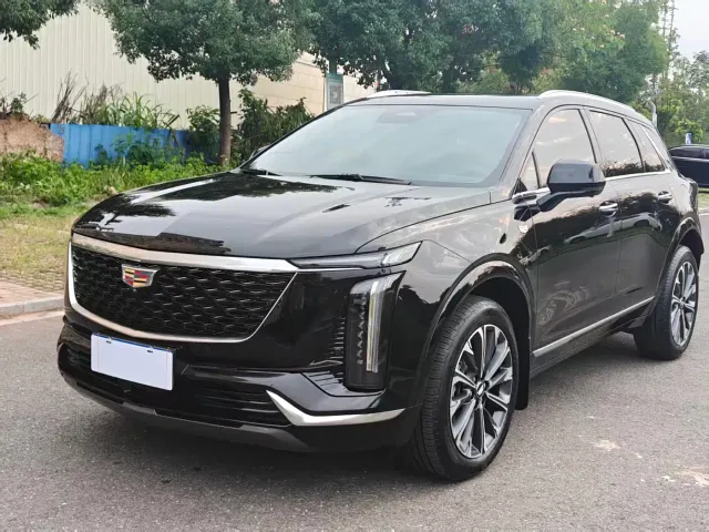Cadillac XT5 — Фото автомобиля 3