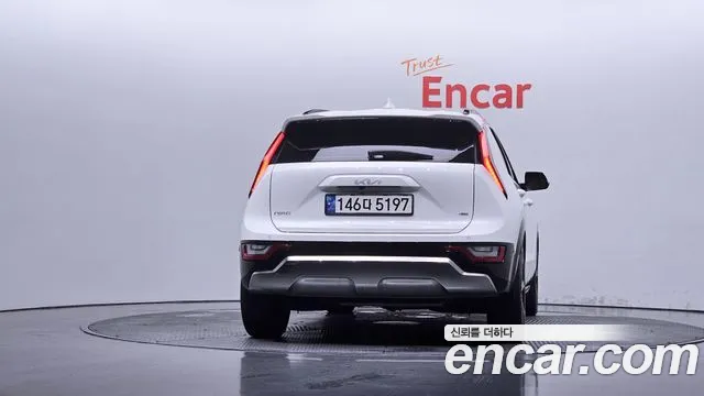 Kia Niro The All New Niro Signature — Фото автомобиля 2