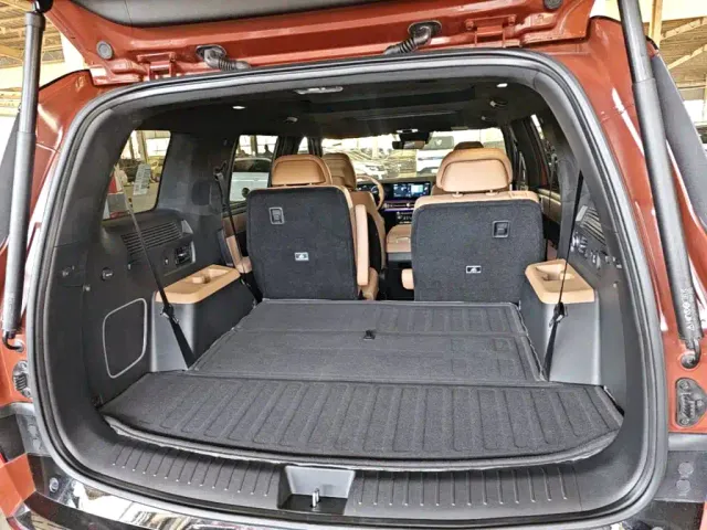Hyundai Santa Fe — Фото автомобиля 18