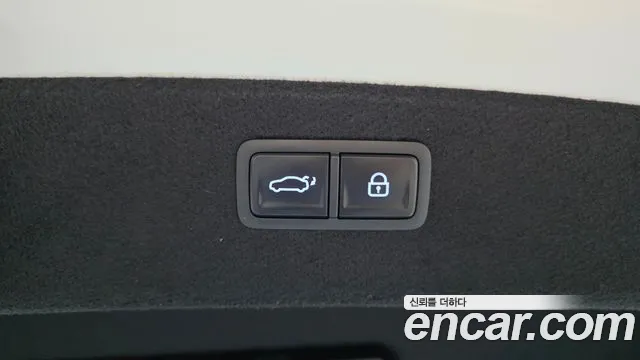 Genesis G80 Бензин 2.5 турбо AWD — Фото автомобиля 17