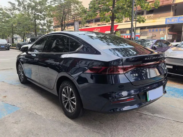 BYD Qin PLUS — Фото автомобиля 5