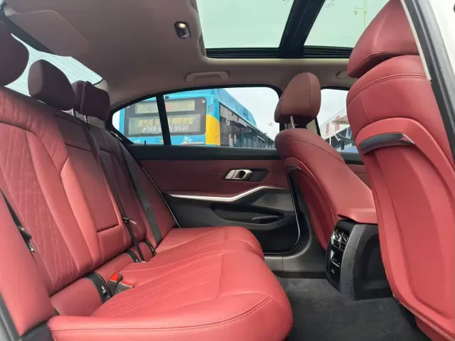 BMW i3 — Фото автомобиля 7