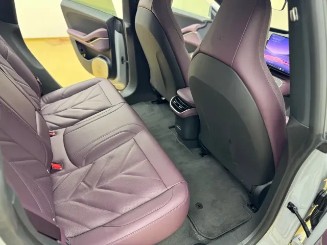 Nio ET5 Touring — Фото автомобиля 14
