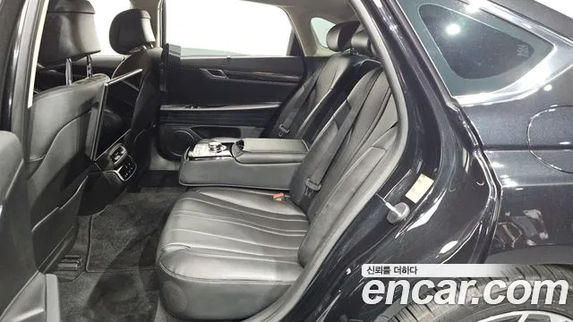 Genesis G80 Бензин 2.5 турбо AWD — Фото автомобиля 20