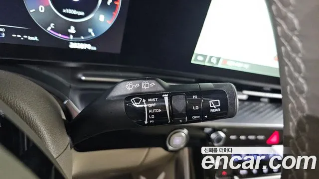 Kia Canival Carnival 4 поколение Бензин 9 мест Hi-Limousine — Фото автомобиля 12