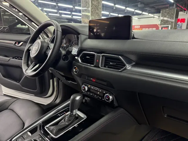 Mazda CX-5 — Фото автомобиля 10