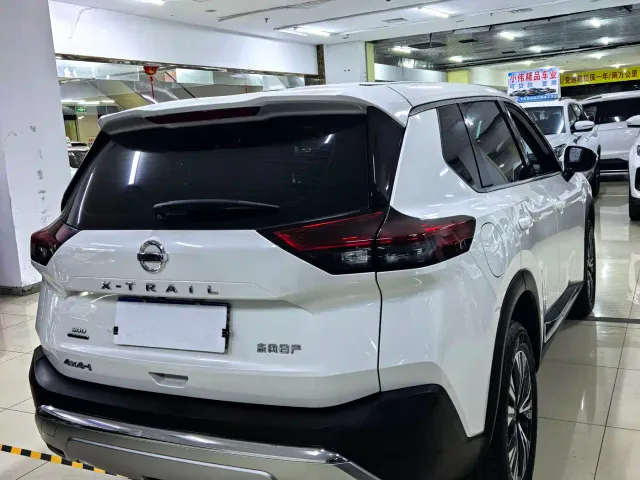 Nissan X-Trail — Фото автомобиля 13