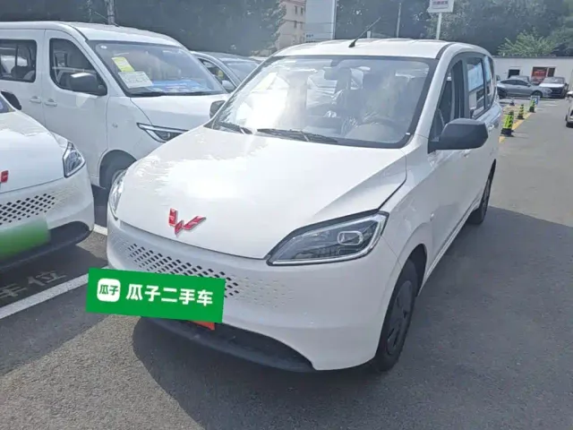 Фотография автомобиля — Wuling Hongguang