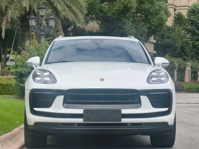 Porsche Macan — Фото автомобиля 2