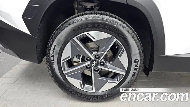 Hyundai Tucson NX4 — Фото автомобиля 5