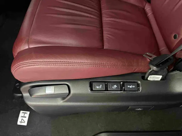 Honda Elysion — Фото автомобиля 12