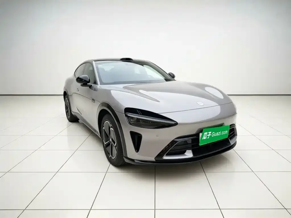 Xiaomi Auto Xiaomi YU7 2025 Extended Range RWD Edition — Фото автомобиля 3