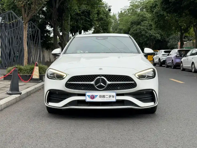 Mercedes-Benz C-Class — Фото автомобиля 2