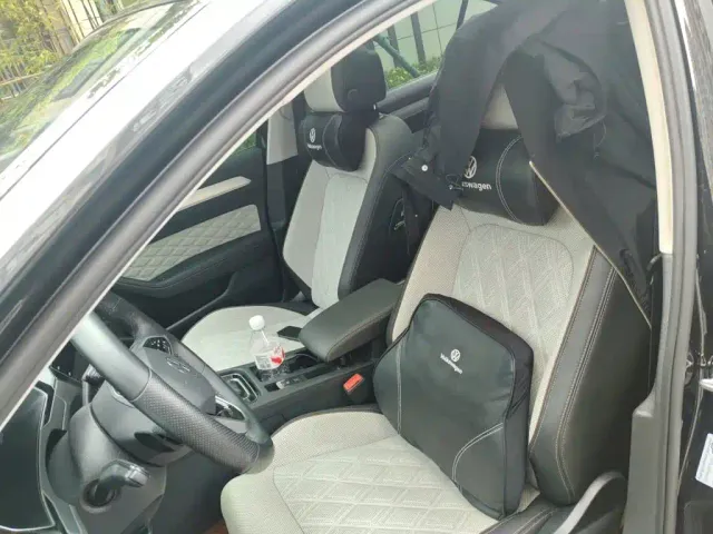 Volkswagen Tiguan L — Фото автомобиля 16