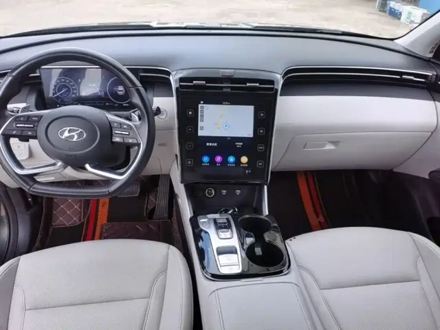 Hyundai Tucson — Фото автомобиля 5