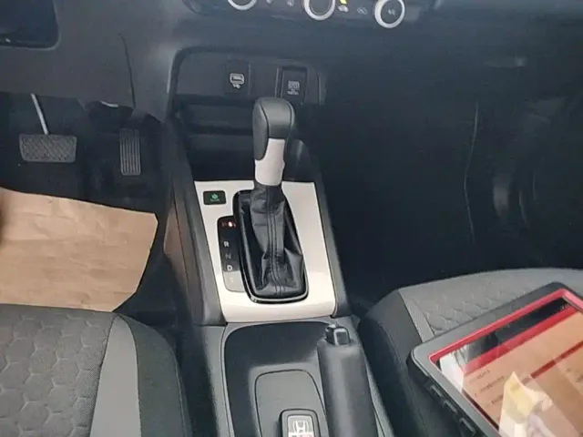 Honda Fit — Фото автомобиля 13