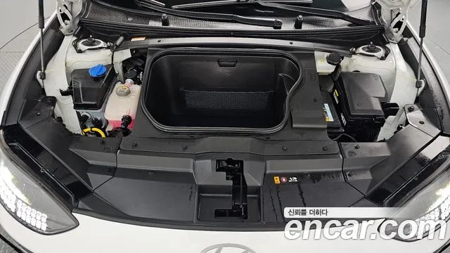 Hyundai Ioniq 6 — Фото автомобиля 9