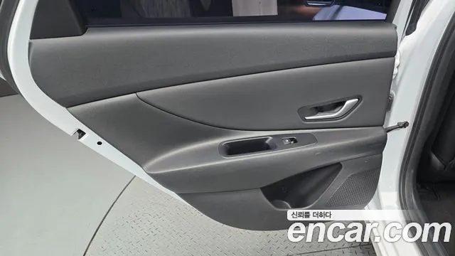 Hyundai AVANTE Avante (CN7) — Фото автомобиля 25