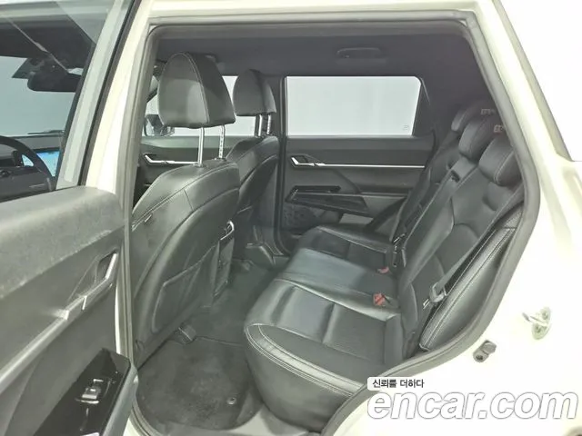 KG_Mobility_Ssangyong Torres Torres Бензин 1.5 2WD — Фото автомобиля 15