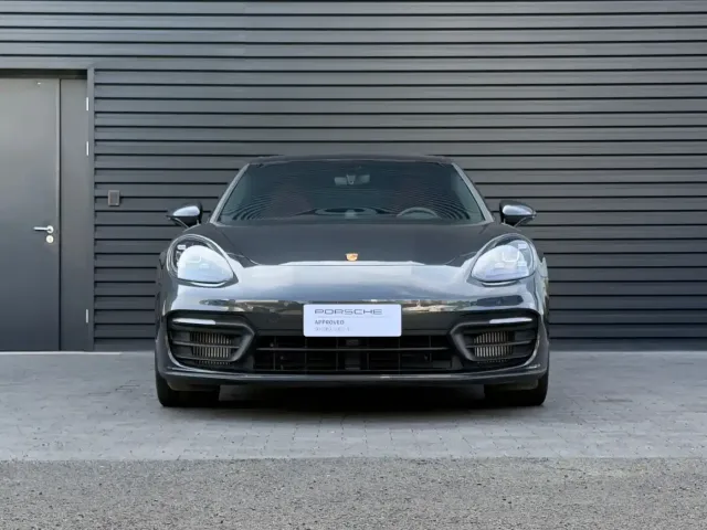 Porsche Panamera — Фото автомобиля 3