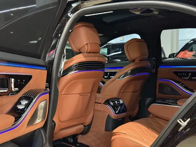Mercedes-Benz S-Class — Фото автомобиля 9