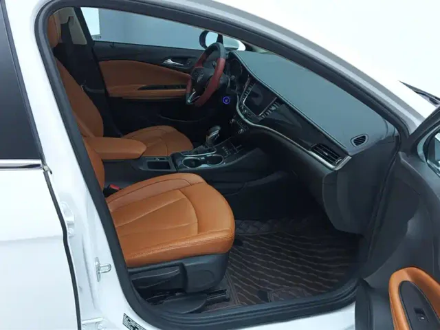 Buick Verano — Фото автомобиля 8